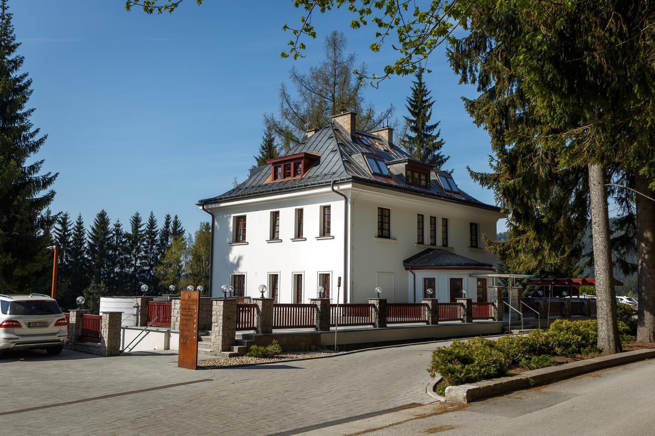 Hotel Bedriska Wellness Resort & Spa Špindlerŭv Mlýn Exterior foto